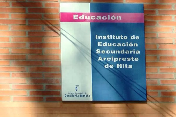 Las extensiones de las Escuelas Oficiales de Idiomas impartirán nuevos grados en inglés y francés 