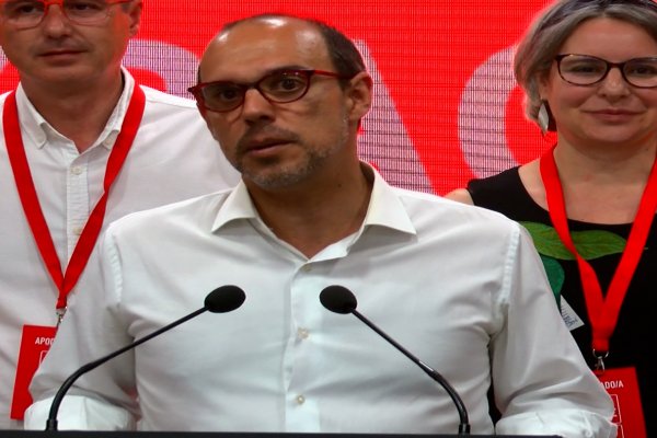 EL PSOE sube en porcentaje y número de votos