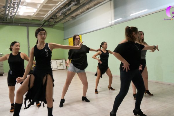 Deporte base, baile deportivo