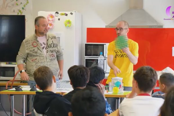 La Semana de la Ciencia de Marchamalo sigue creciendo con una veintena de actividades