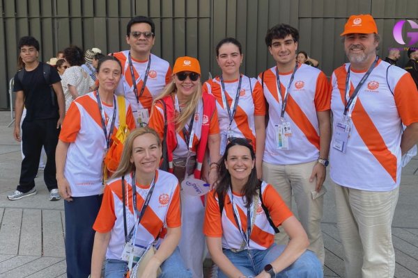 El Papa agradece su trabajo a los voluntarios en su visita a España