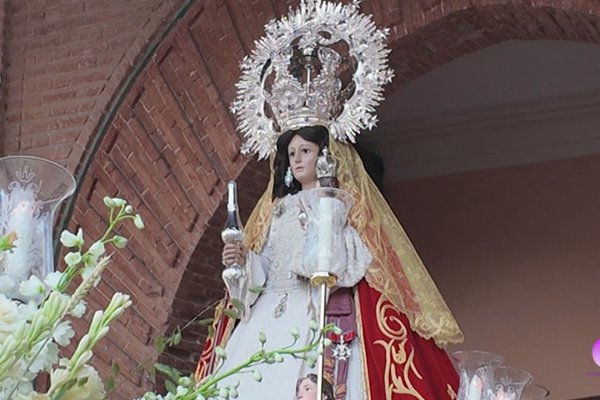 Reportaje de la procesión de Ntra. Sra. La Virgen de la Antigua