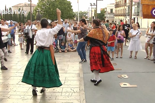Cerca de 250 voluntarios sostendrán un programa con más de 60 actos para el 27º Maratón de los Cuentos