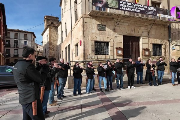 Hoy en La tarde con Cristina nos desplazamos a Molina de Aragón a disfrutar de la Dulzaina