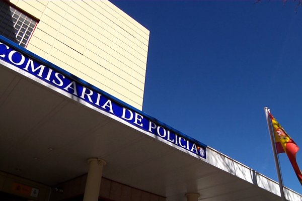 La Policía Nacional continúa investigando el robo de dos farmacias en Guadalajara