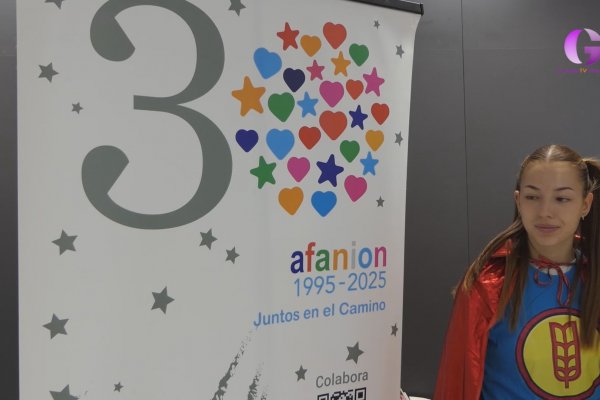 ACEPA entrega muñecas Keka a los niños ingresados en el Hospital