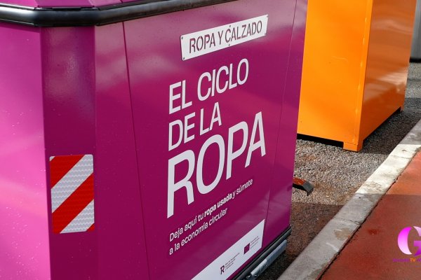 78 nuevos contenedores permitirán reciclar más y mejor ropa y aceite usado