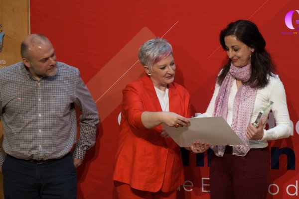 Cruz Roja reconoce a las empresas que ayudan a conseguir empleo