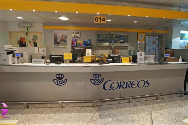 El Ayuntamiento exige que no se cierre Correos de Eduardo Guitian