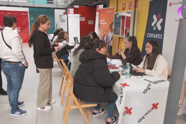 Éxito de participación en las dos Ferias de Empleo de Cruz Roja celebradas en Guadalajara y Azuqueca de Henares