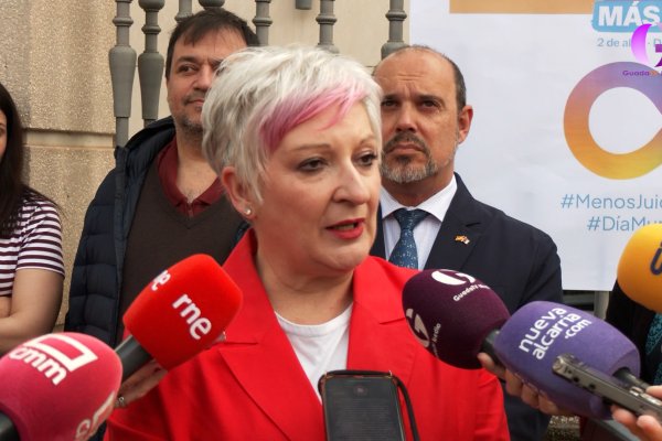 Apoyo desde la Junta y las Cortes a APANAG