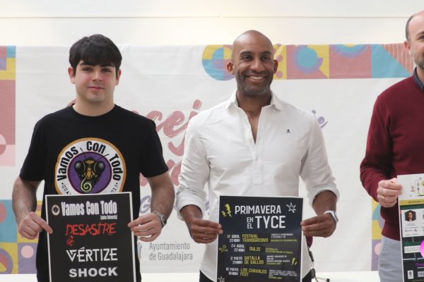 Presentación de actividades juveniles en Guadalajara