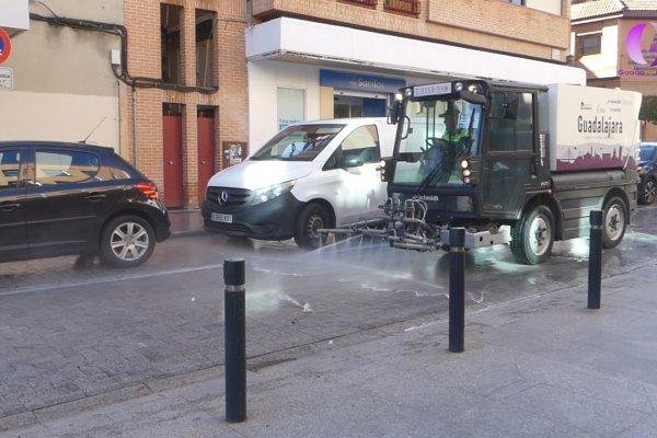 El AYUNTAMIENTO amplia el contrato de limpieza para la ZONA NUEVA 