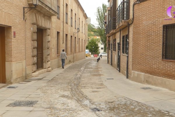 Ya se puede volver a circular por la calle Salazaras