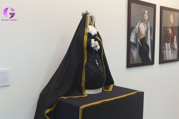 Abogados Cristianos PIDE RETIRAR UNA EXPO de la Escuela de Arte