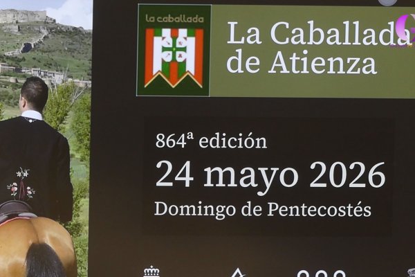 Atienza detiene el tiempo y vuelve al pasado con su Caballada