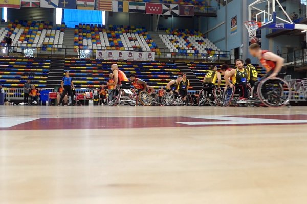 UNA FINAL-4 para empezar
