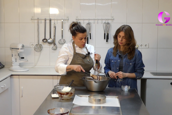 Hoy en La tarde con Cristina Fátima Gismero nos enseña cómo hacer tarta de chocolate 