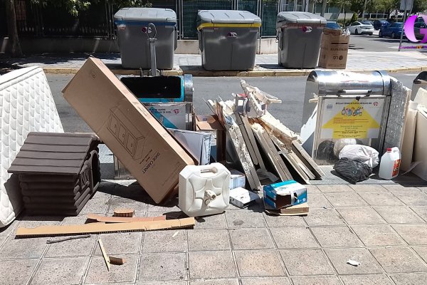 La MVH recoge gratis los enseres voluminosos. NO LOS TIRES POR AHÍ !!