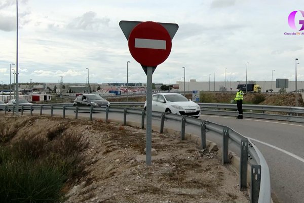 DESPISTADA Y DESCENTRADA recorrio 13km en dirección contraria en la A2