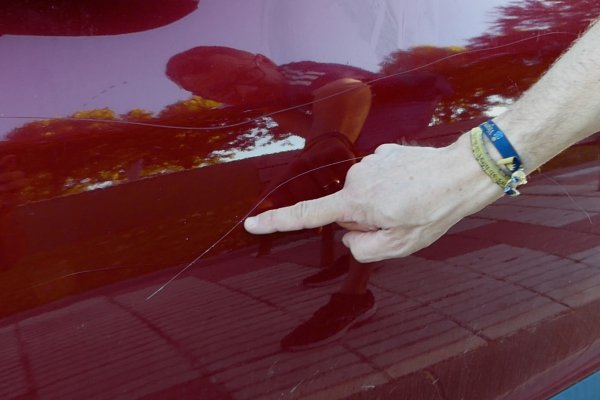 Hartos de que les rayen el coche