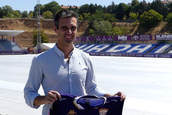 Miguel Flaño aterriza en el Escartín