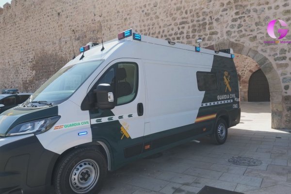 Así son las oficinas móviles de la Guardia Civil