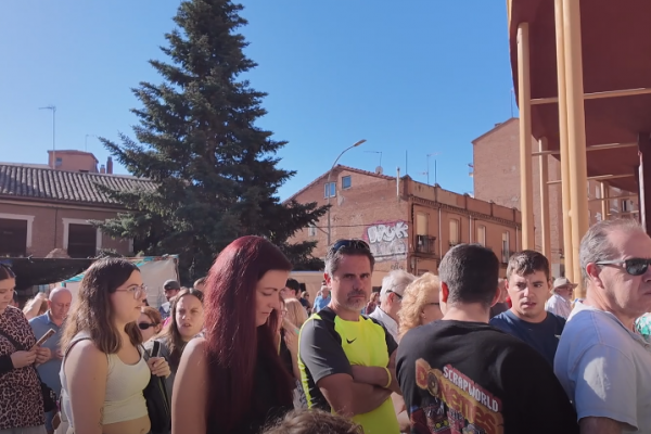 Colas y mucho descontento al coger las entradas para los encierros