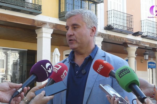 PP y PSOE enfrentados por Ceuta