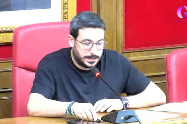 El Alcalde de Azuqueca se vuelve al "cole"
