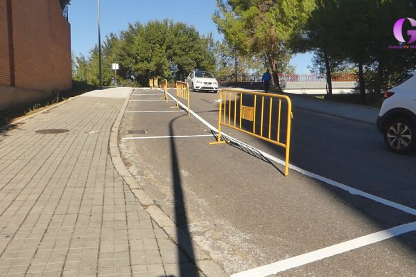El ayuntamiento presenta una solución al aparcamiento en Julián Besteiro