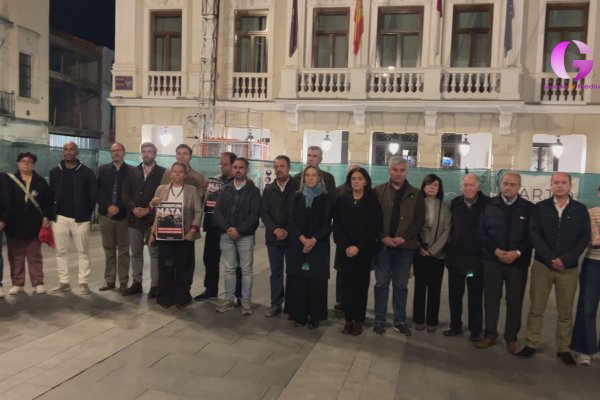 Guadalajara guarda silencio por los muertos y heridos del accidente ferroviario de Urda